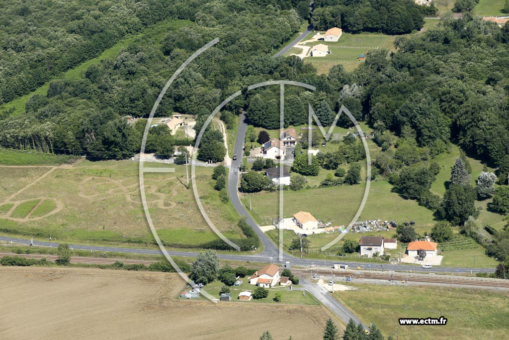 Photo arienne de Saint-Lon-sur-l'Isle (au Bourdail)