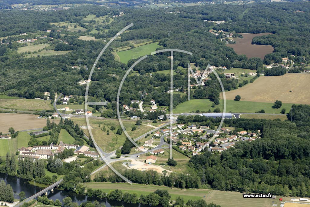 Photo arienne de Saint-Lon-sur-l'Isle (Beausjour)