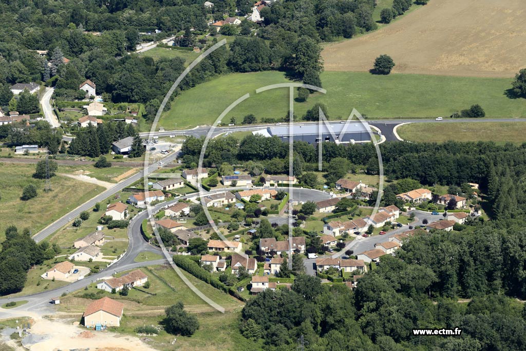 Photo arienne de Saint-Lon-sur-l'Isle (Beausjour)