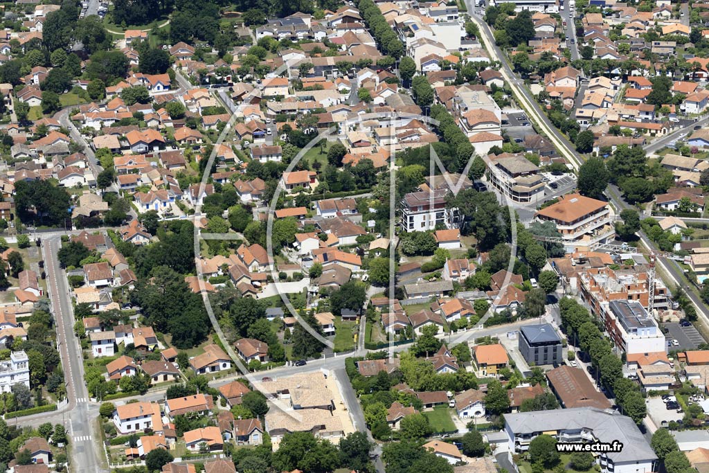 Photo arienne de Andernos-les-Bains (Centre-ville)