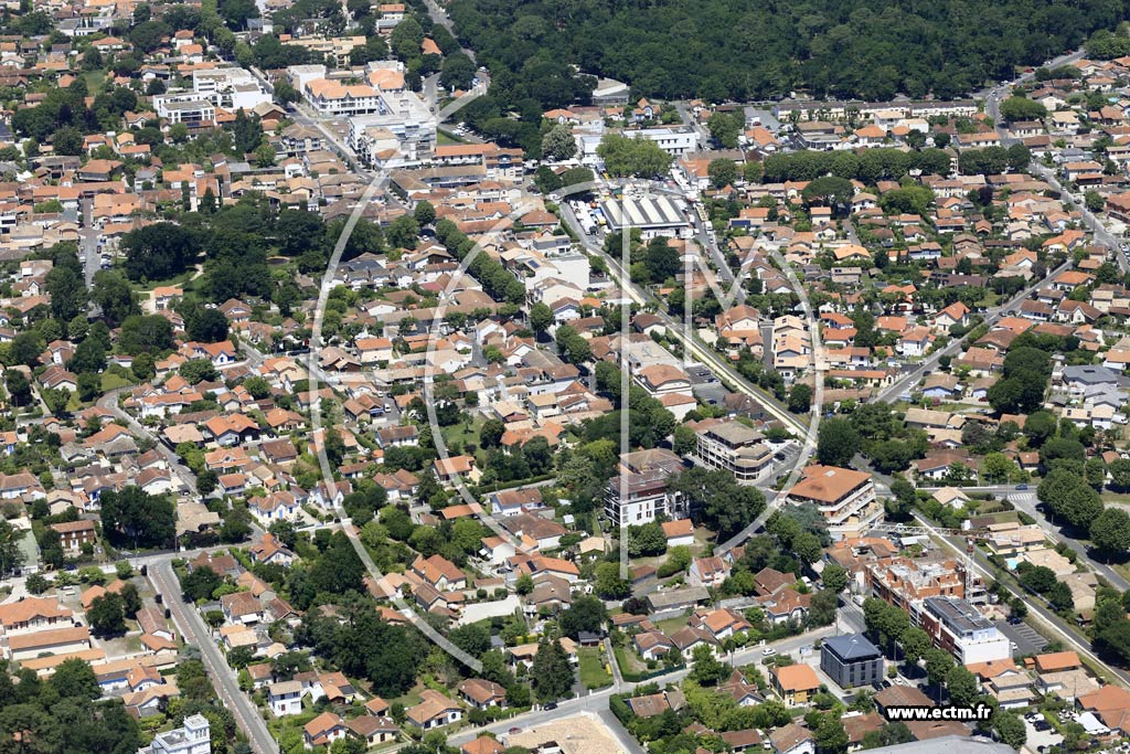Photo arienne de Andernos-les-Bains (Centre-ville)