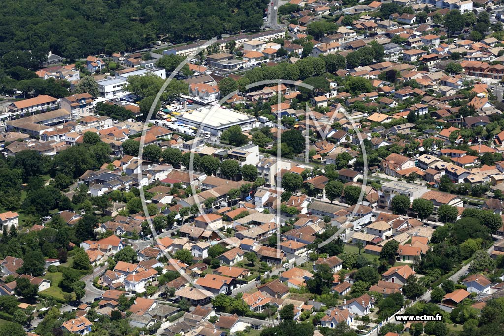 Photo arienne de Andernos-les-Bains (Centre-ville)