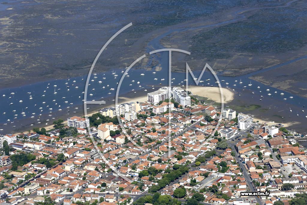 Photo arienne de Arcachon (Ville d'Automne)