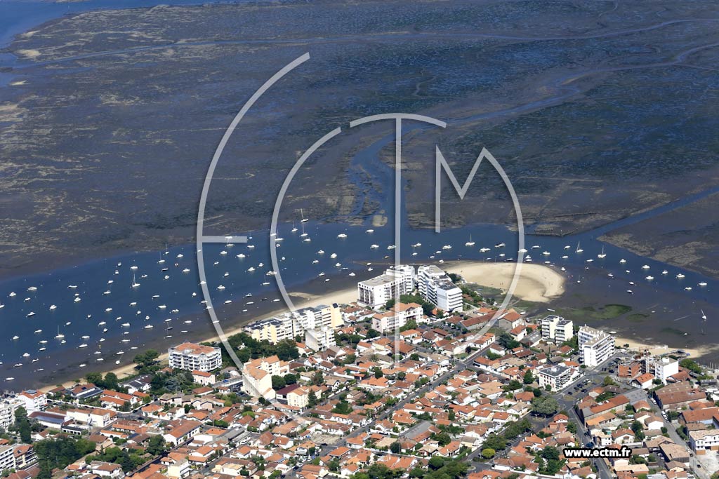 Photo arienne de Arcachon (Ville d'Automne)