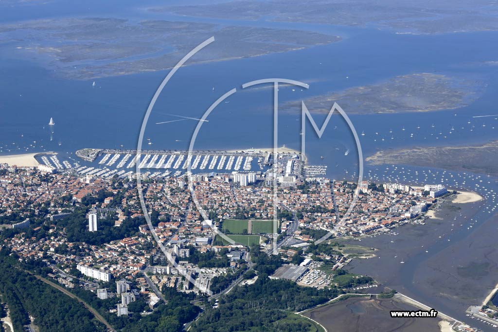 Photo arienne de Arcachon (Ville d'Automne)