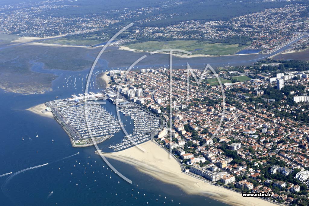 Photo arienne de Arcachon (Ville d'Automne)