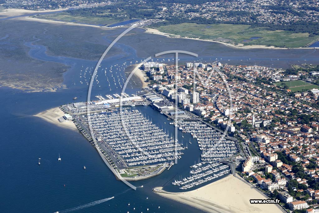 Photo arienne de Arcachon (Ville d'Automne)