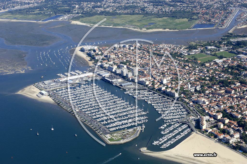 Photo arienne de Arcachon (Ville d'Automne)