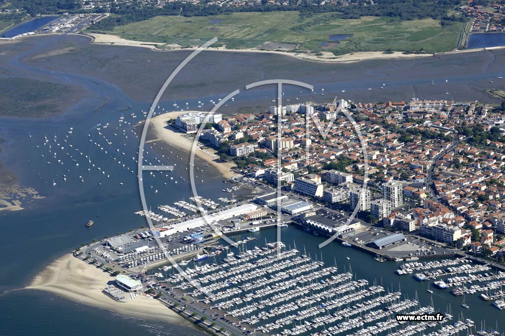 Photo arienne de Arcachon (Ville d'Automne)
