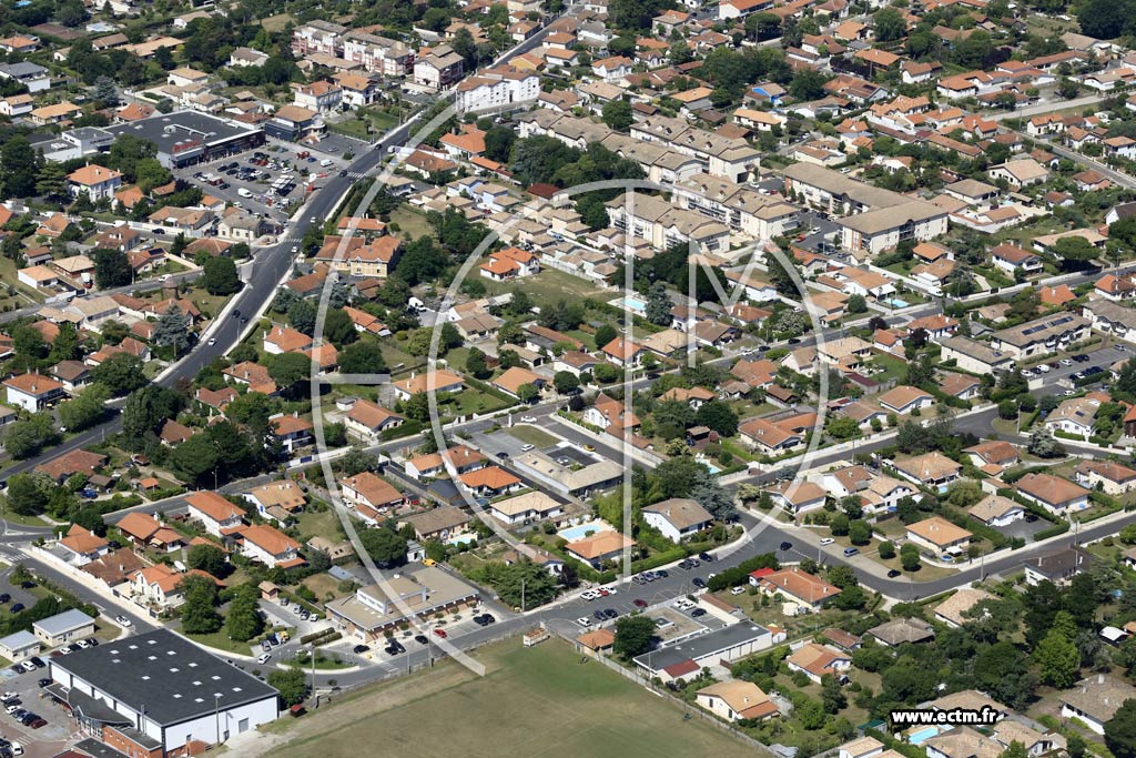 Photo arienne de Gujan-Mestras (Gujan)