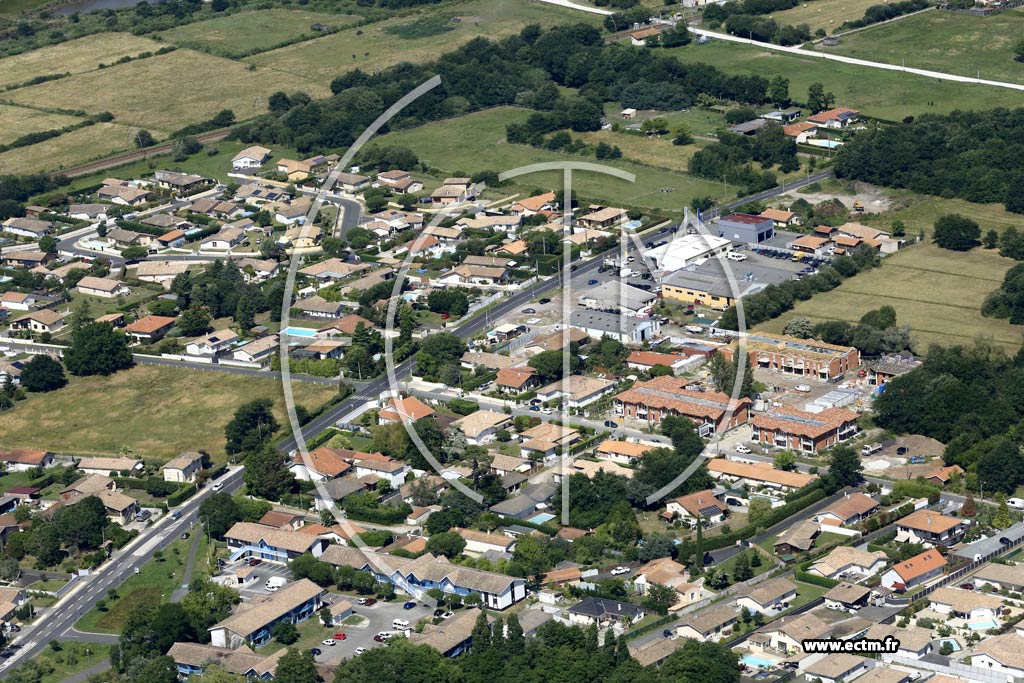 Photo arienne de Gujan-Mestras (Mestra)
