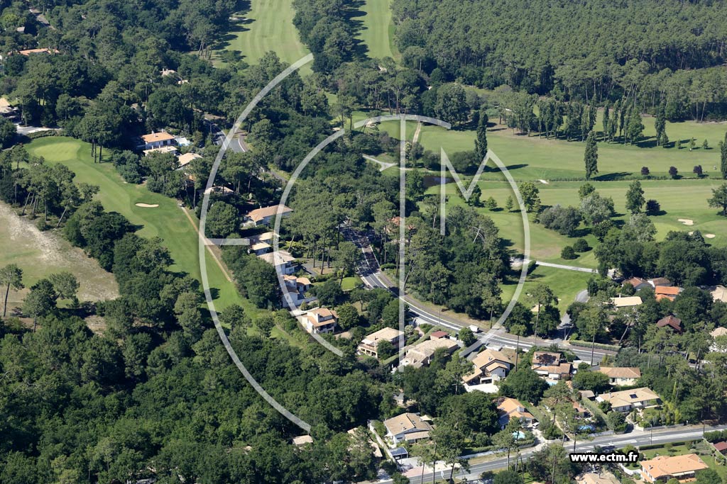 Photo arienne de La Teste-de-Buch (la Lisire du Golf)