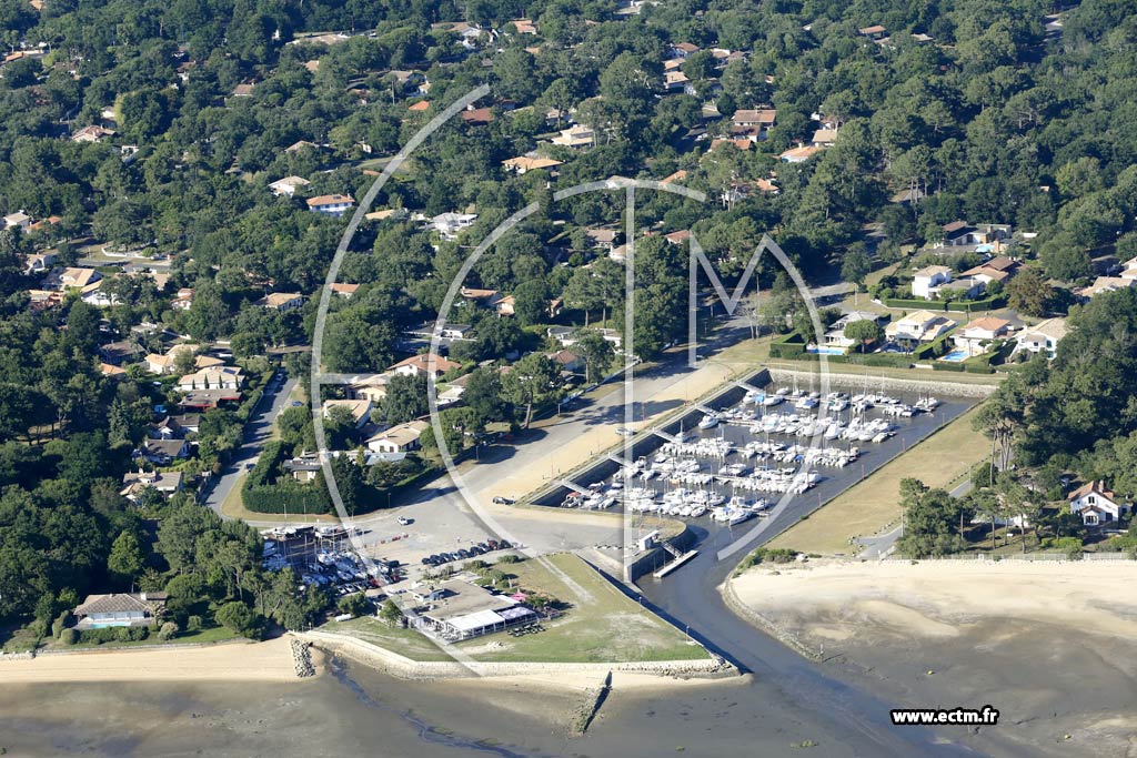 Photo arienne de Lanton (les Fontaines - Port)