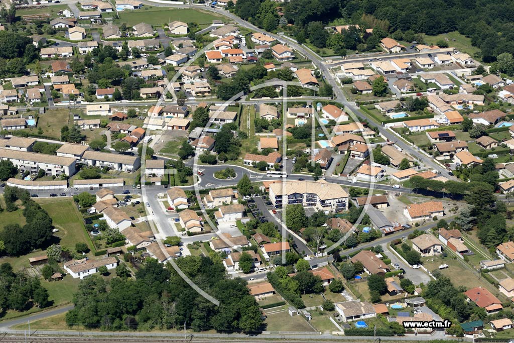 Photo arienne de Le Teich (Est)