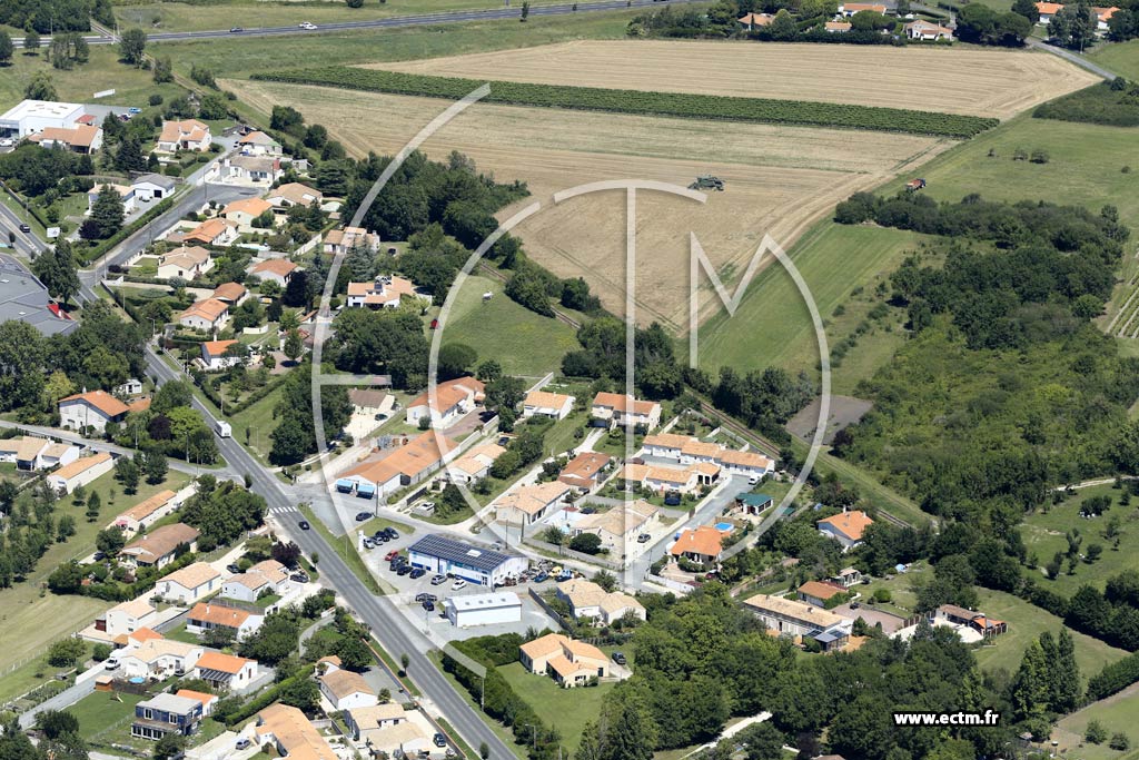 Photo arienne de Arvert (les Fouilloux)