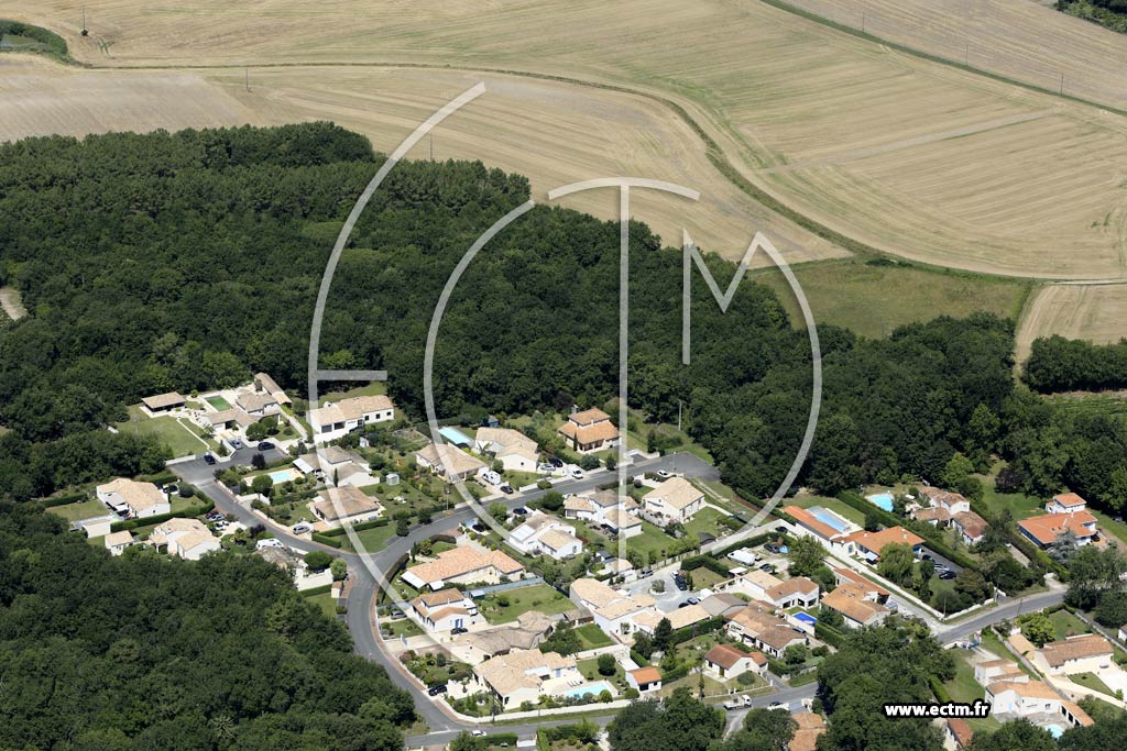 Photo arienne de Breuillet (le Gallet)