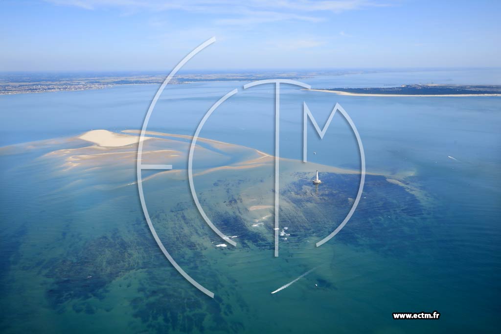 Photo arienne de le Verdon-sur-Mer (Phare de Cordouan)