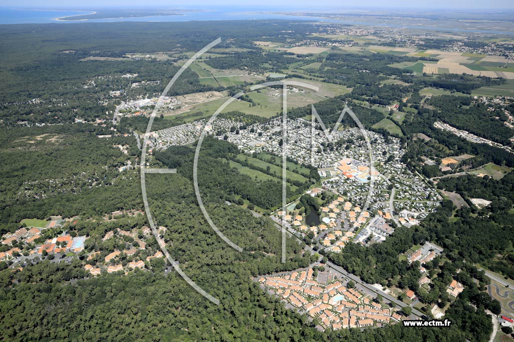 Photo arienne de Les Mathes (la Palmyre - Monsoucis)