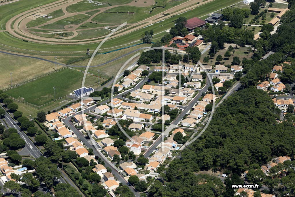 Photo arienne de Les Mathes (la Palmyre)