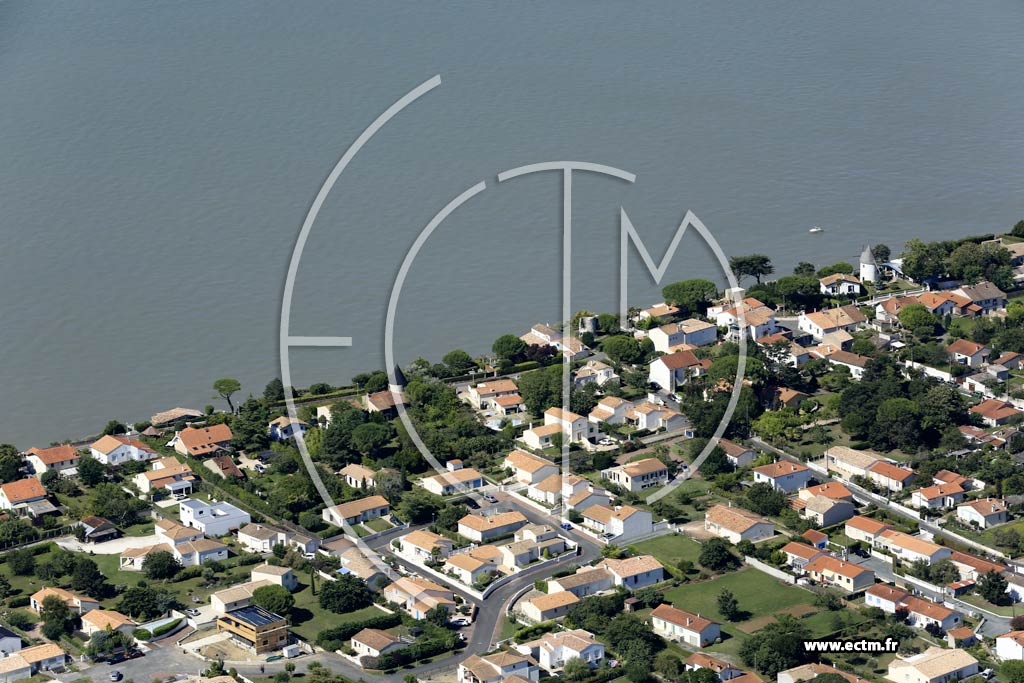 Photo arienne de Meschers-sur-Gironde