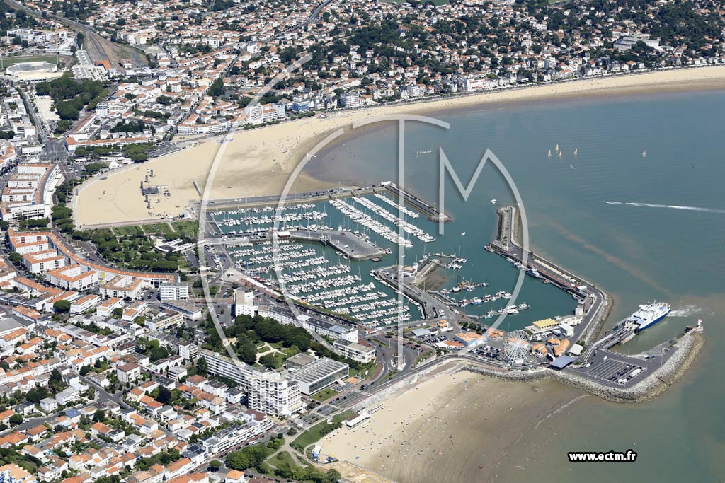 Photo arienne de Royan (la Capitainerie - Foncillon)