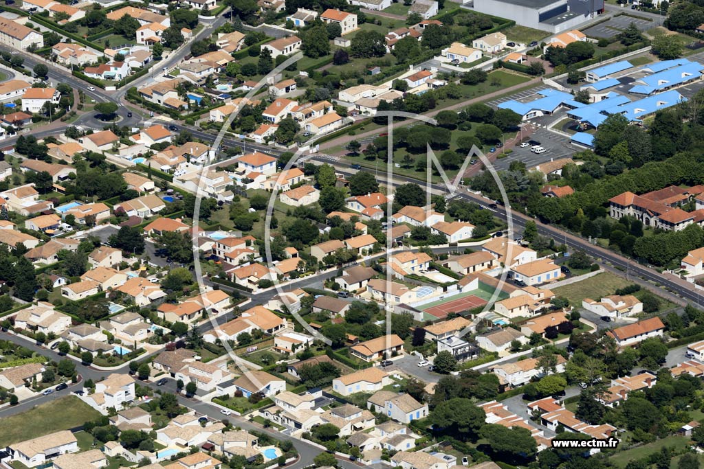 Photo arienne de Saint-Palais-sur-Mer (Rue des Combattants d'Afrique du Nord)