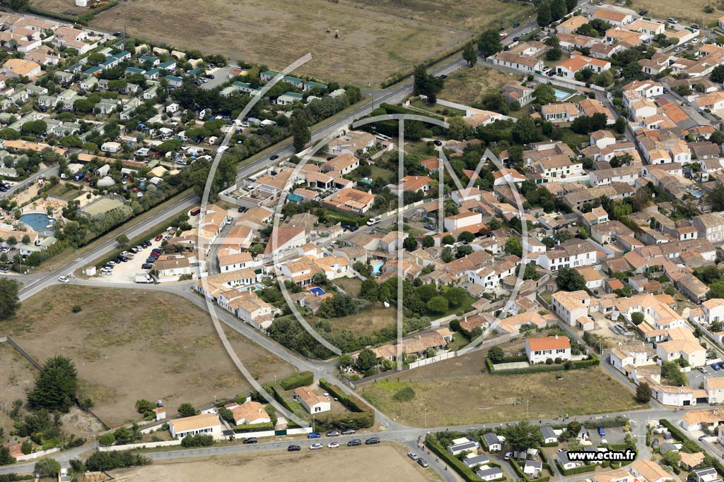 Photo arienne de Saint-Clment-des-Baleines (le Gillieux)
