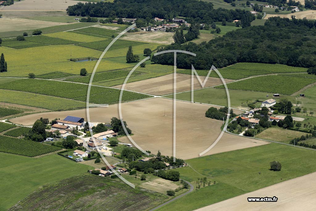 Photo arienne de Baignes-Sainte-Radegonde (Chez Renaud)