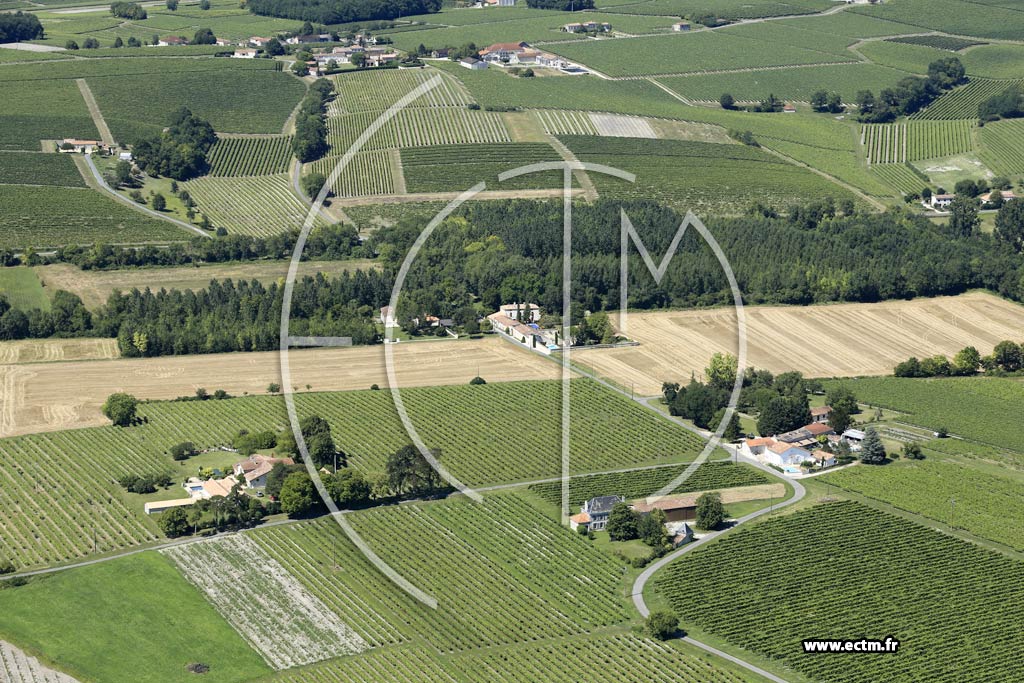 Photo arienne de Criteuil-la-Magdeleine (Luchet - Logis du Luchet)