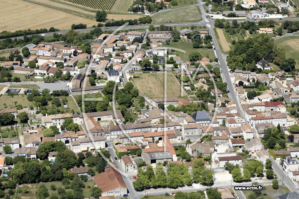 Photo arienne de Hiersac