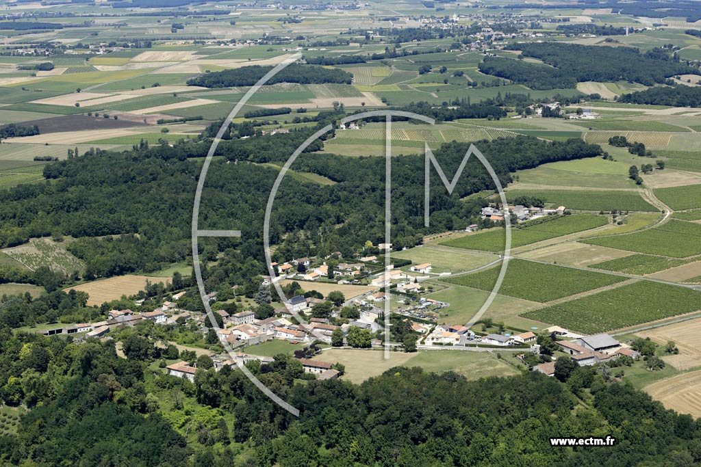 Photo arienne de Saint-Simeux (Tourton)