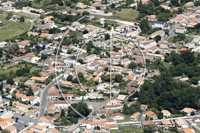 17750 taules - photo - taules