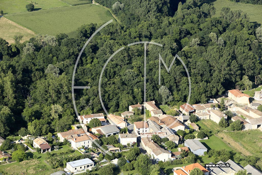 Photo arienne de Genac (le Pontour)