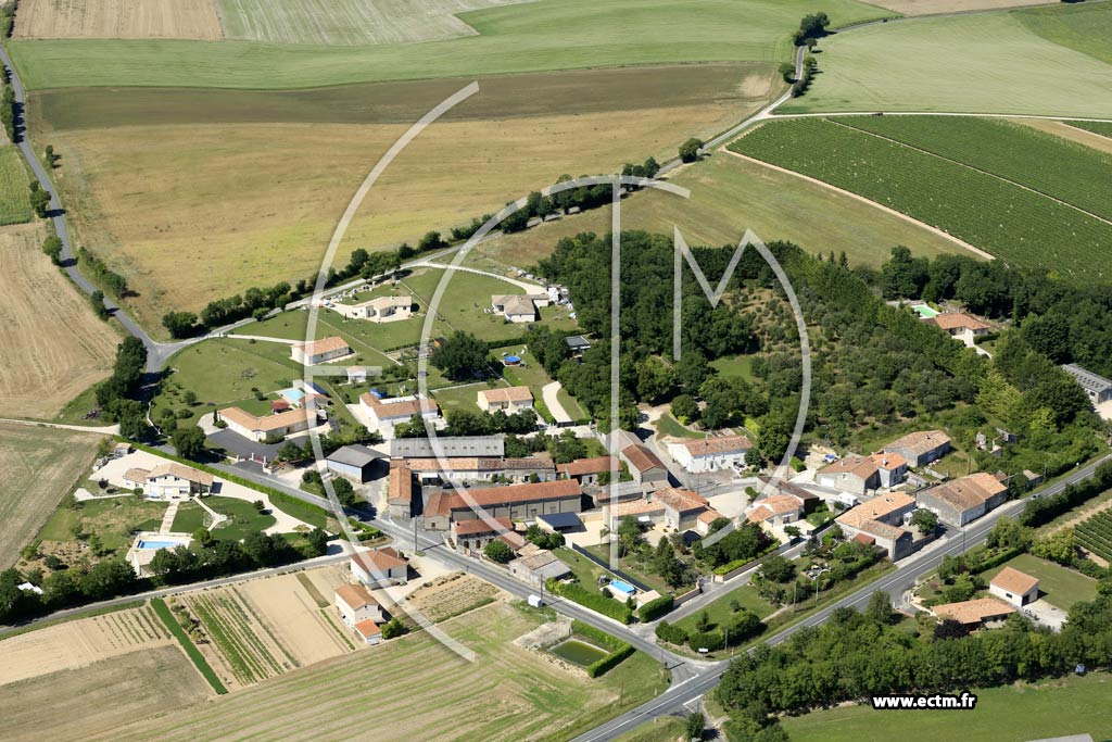 Photo arienne de Gourville (le Breuil)
