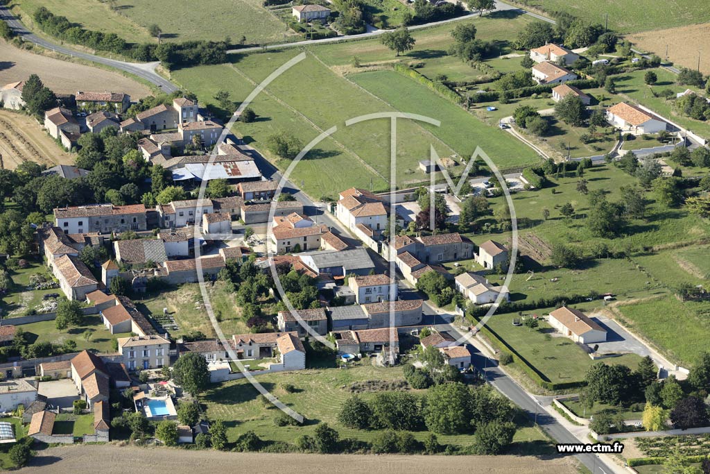 Photo arienne de Marcillac-Lanville