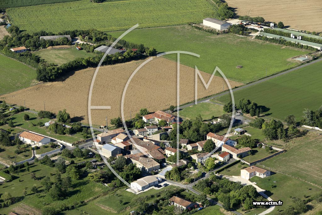 Photo arienne de Marcillac-Lanville