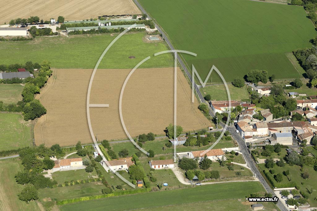 Photo arienne de Marcillac-Lanville