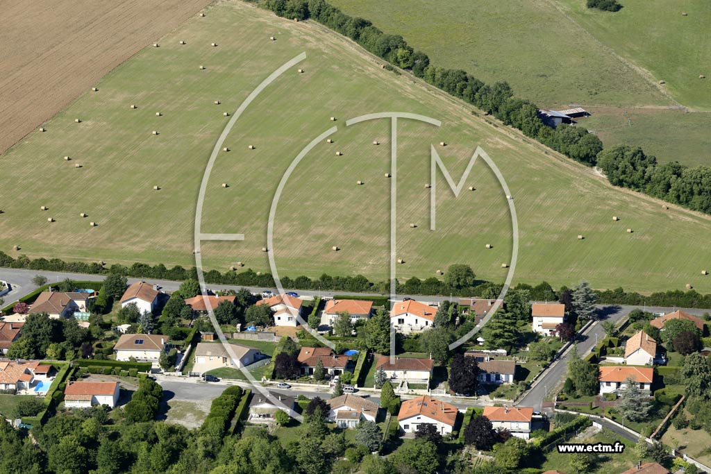 Photo arienne de Montignac-Charente