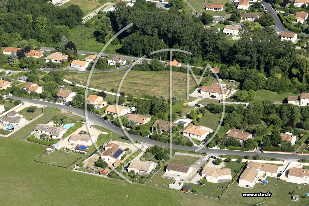 Photo arienne de Montignac-Charente