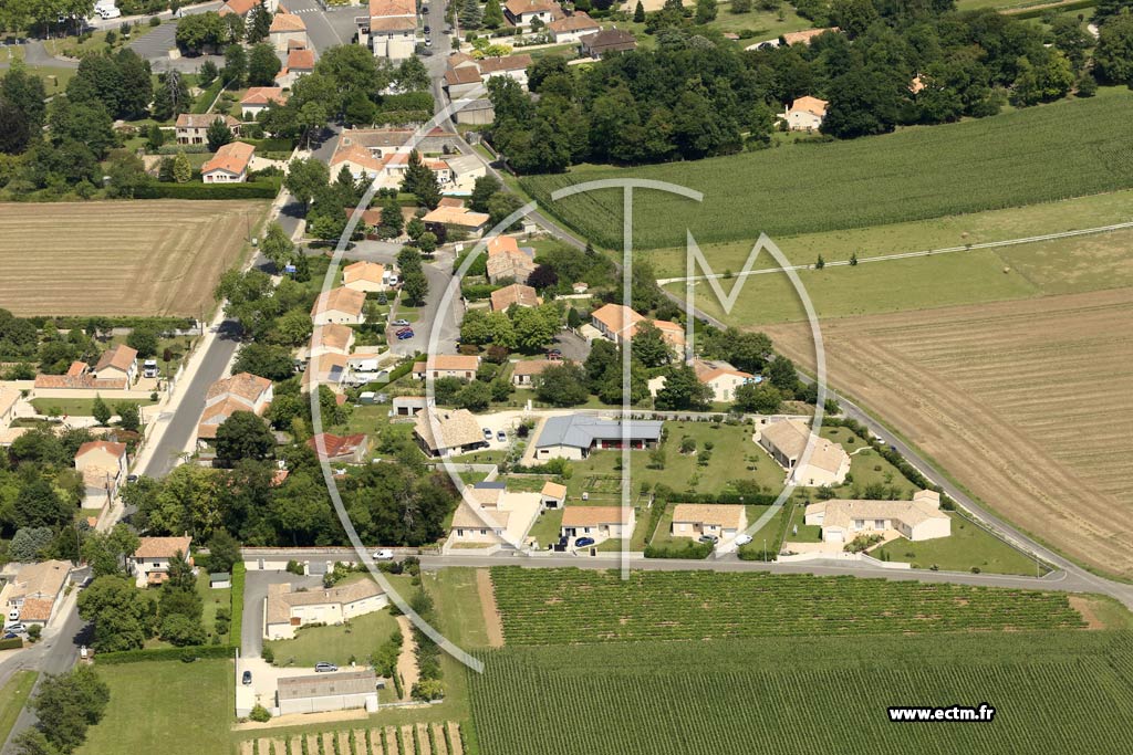 Photo arienne de Rouillac (les Seguins)