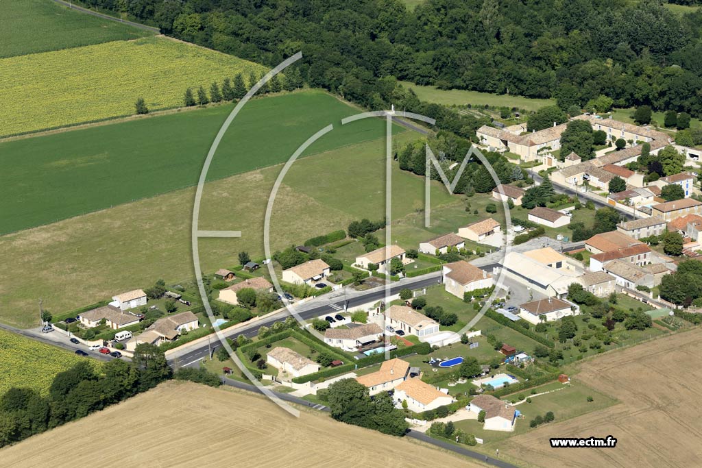 Photo arienne de Vars (le Portal)