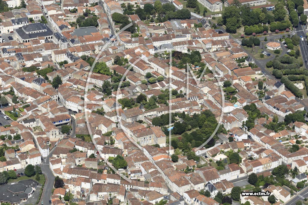 Photo arienne de Saint-Jean-d'Angly (Centre)