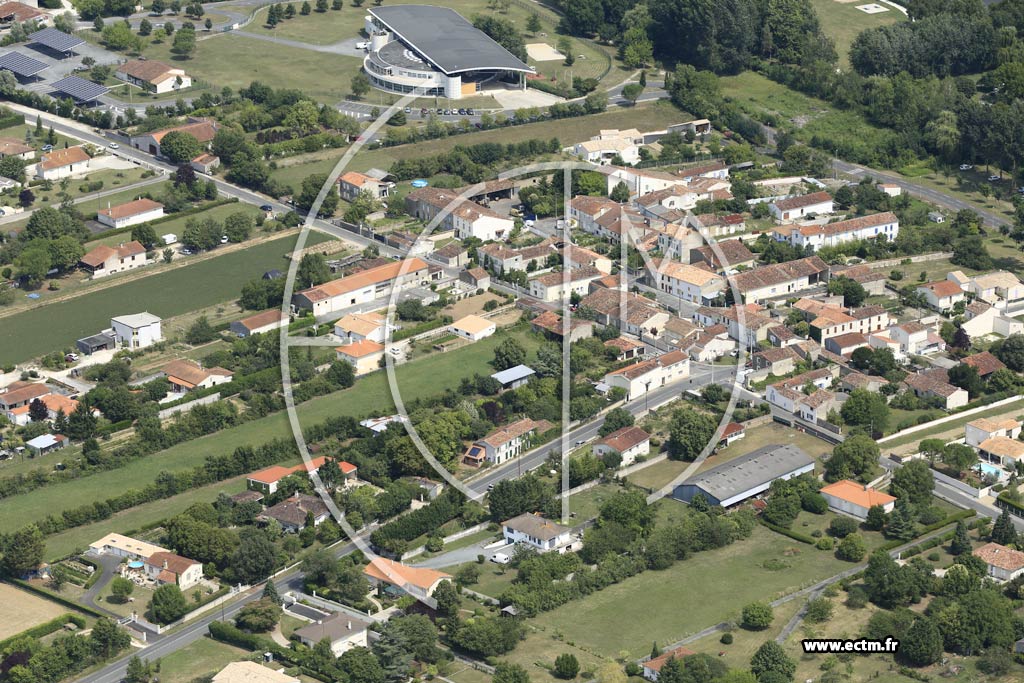 Photo arienne de Saint-Jean-d'Angly (les Granges)