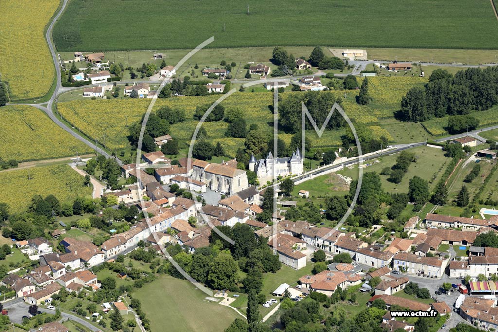 Photo arienne de Champagne-et-Fontaine (Champagne)