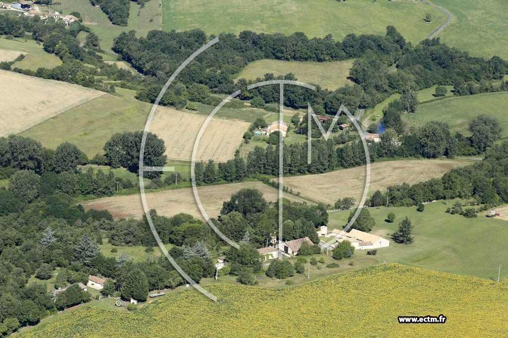 Photo arienne de Gardes-le-Pontaroux (la Challerie)