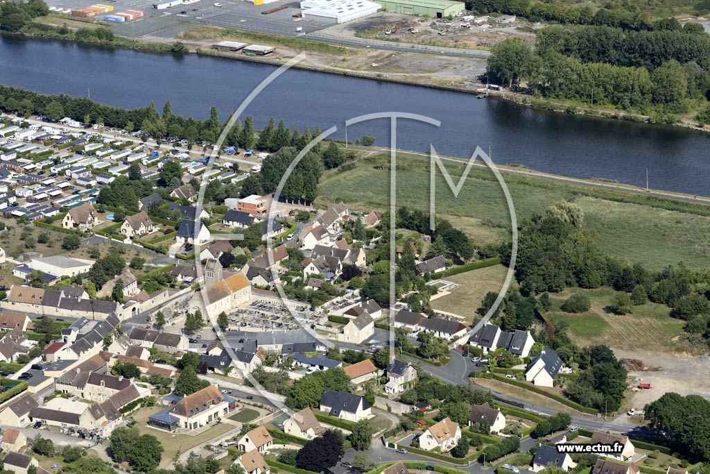 Photo arienne de Bnouville (le Port)