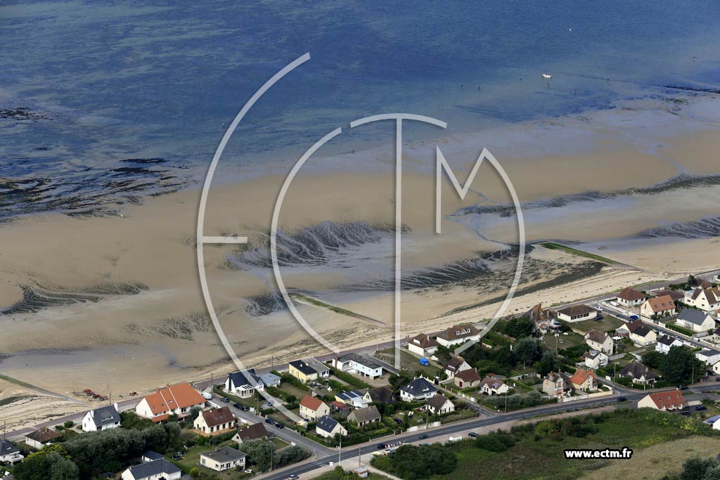 Photo arienne de Bernires-sur-Mer