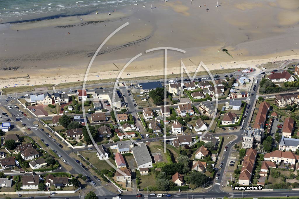 Photo arienne de Colleville-Montgomery (Plage)