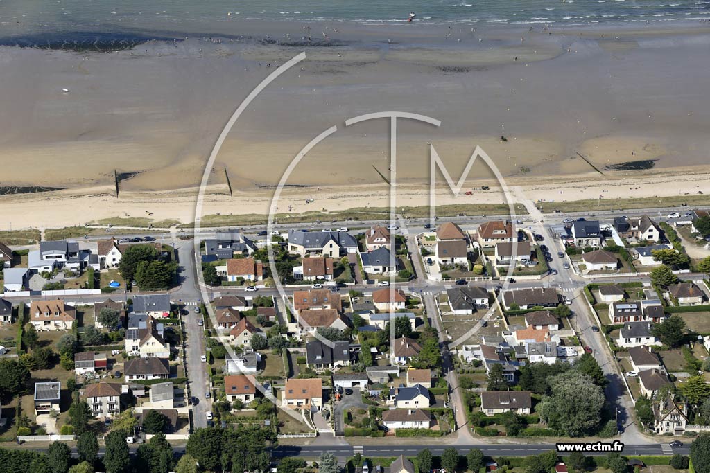 Photo arienne de Colleville-Montgomery (Plage)