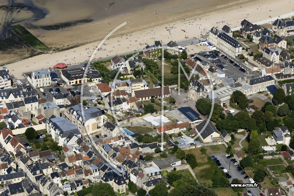 Photo arienne de Lion-sur-Mer